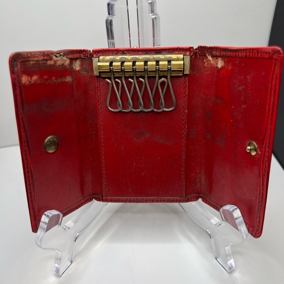 Preowned Louis Vuitton Epi Red Key Cles - Picture 5 of 6
